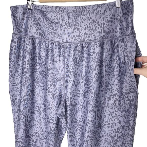Athleta Salutation Printed Crop Jogger Tempest Violet size XL - Picture 4 of 9